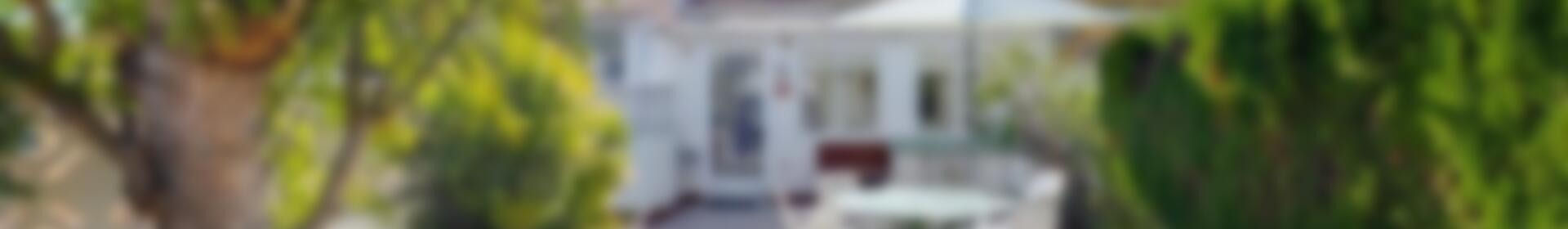 2 bedroom Townhouse for sale