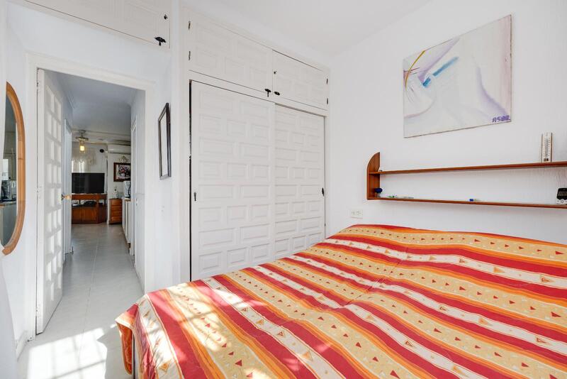 2 bedroom Townhouse for sale