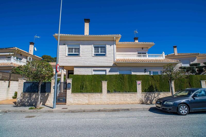 3 soverom Villa til salgs