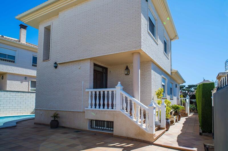 3 soverom Villa til salgs