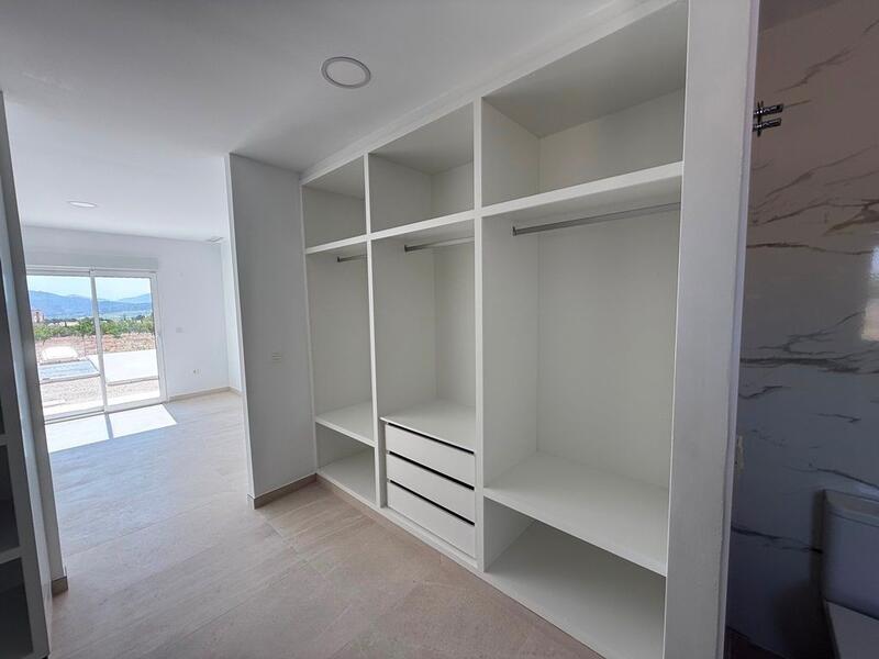 3 Cuarto Villa en venta