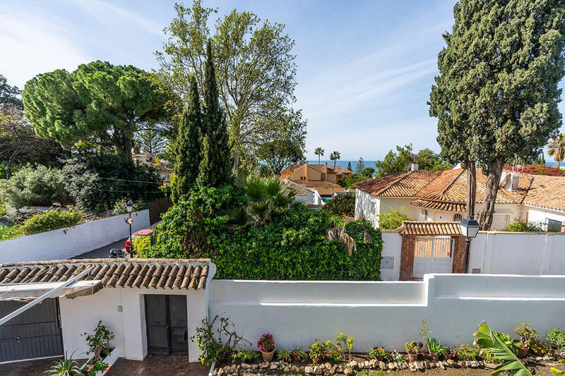 6 Cuarto Villa en venta