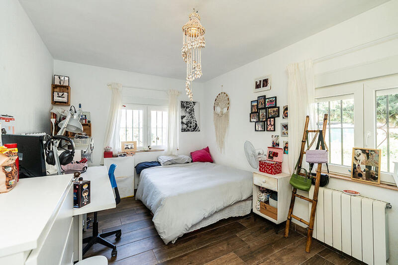 6 Cuarto Villa en venta