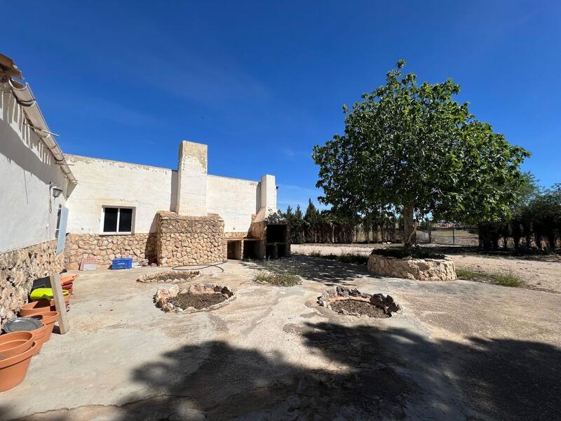 4 bedroom Villa for sale