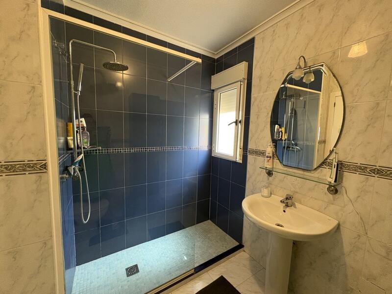 5 bedroom Villa for sale