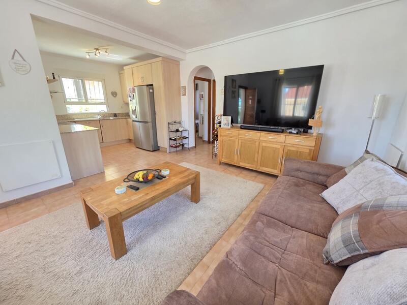 4 спальная комната вилла продается