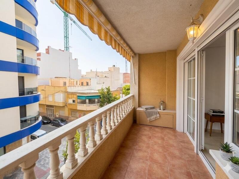 3 bedroom Apartment for sale