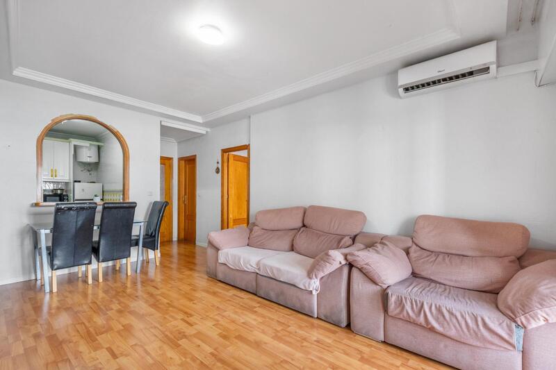 3 bedroom Apartment for sale