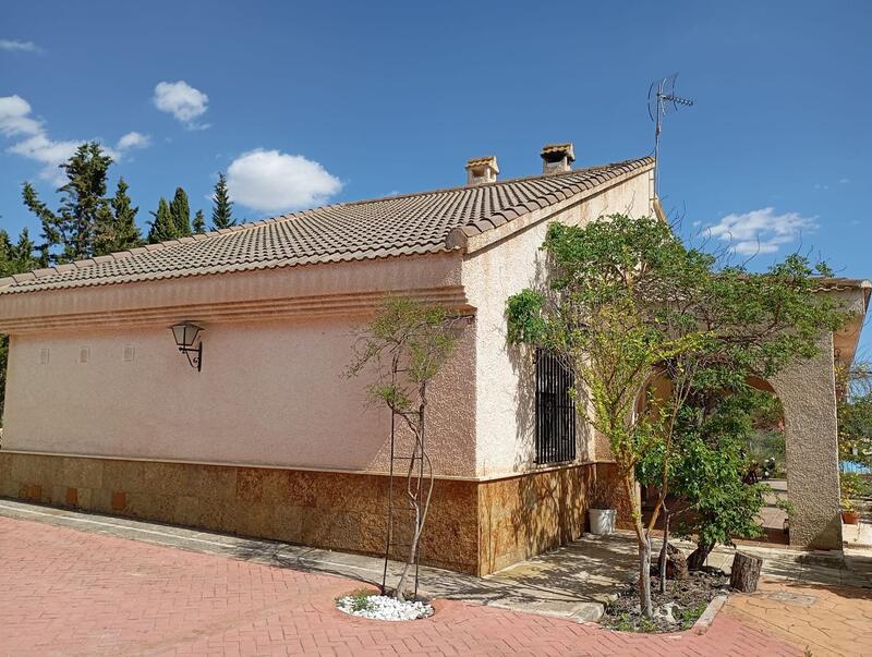 3 bedroom Villa for sale