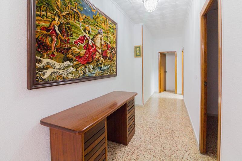 3 bedroom Apartment for sale