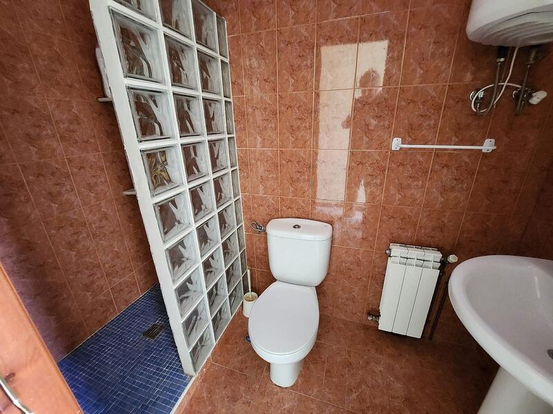 10 Cuarto Casa de Campo en venta