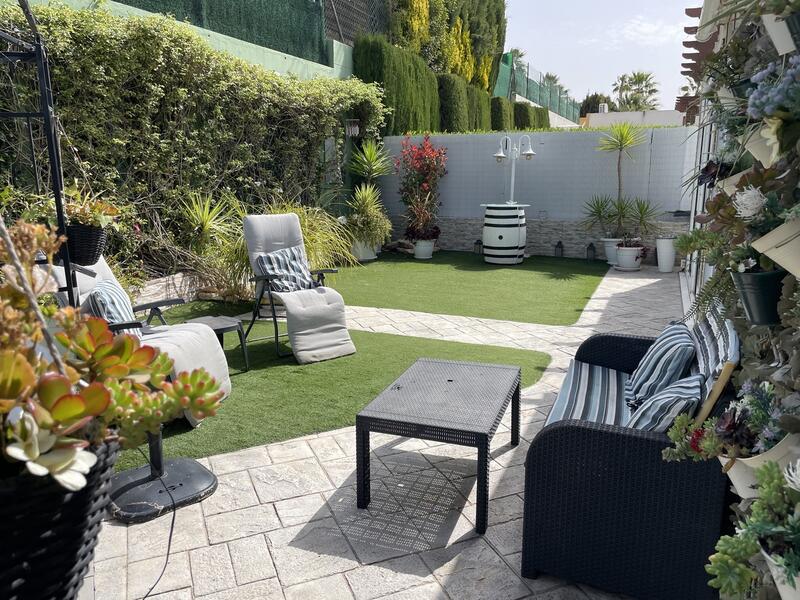 2 Cuarto Villa en venta