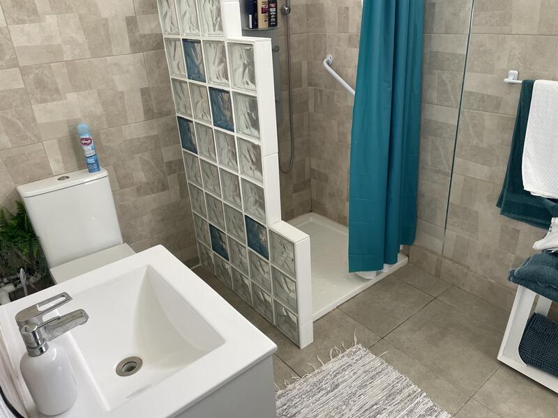 2 Cuarto Villa en venta