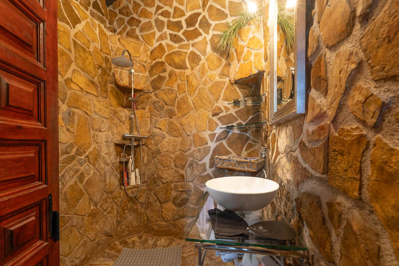 4 Cuarto Villa en venta