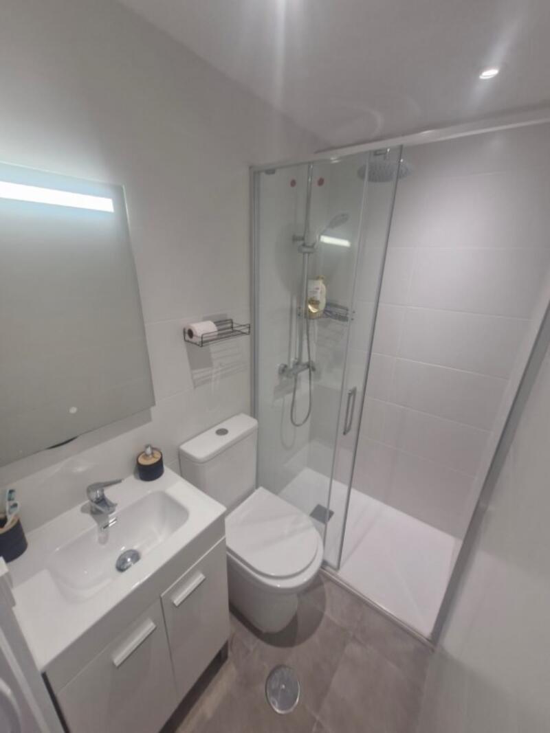 1 bedroom Apartment for sale