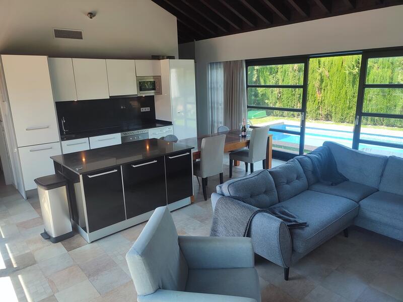 4 bedroom Villa for sale