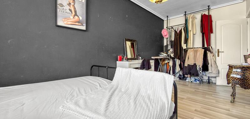 2 bedroom Townhouse for sale