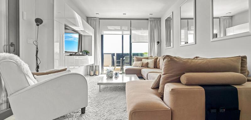 3 bedroom Apartment for sale