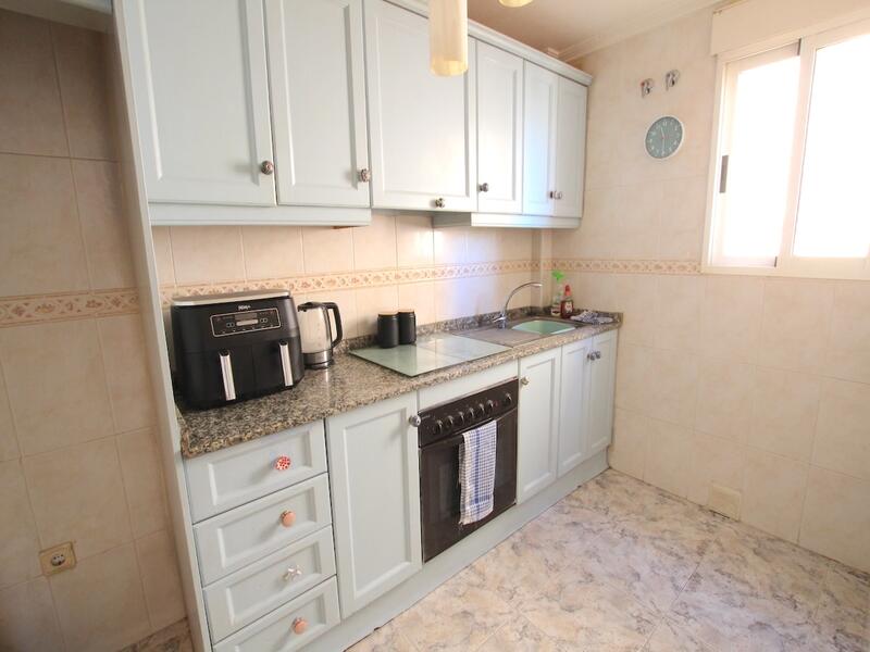 3 bedroom Apartment for sale