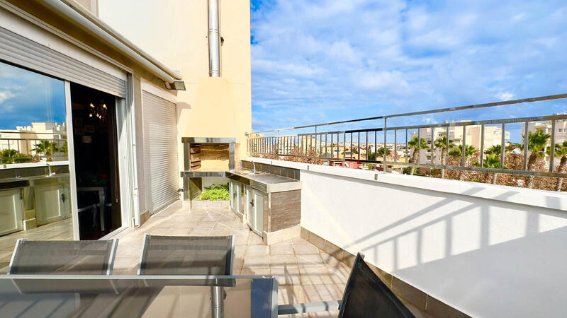 12 bedroom Villa for sale