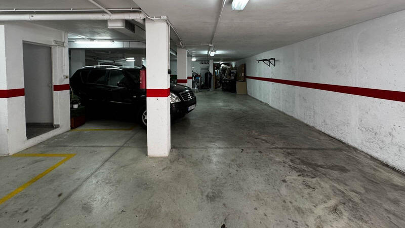 12 bedroom Villa for sale