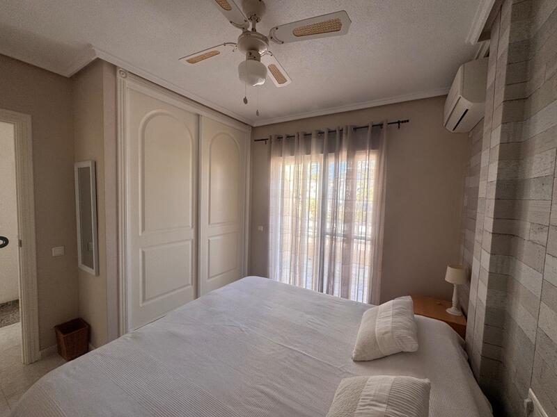 3 soveværelse Byhus til salg