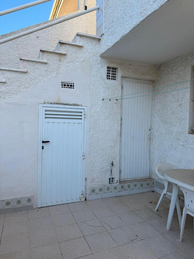 3 slaapkamer Gezinswoning Te koop