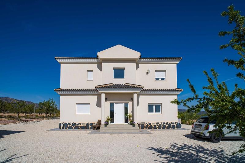 3 slaapkamer Villa Te koop