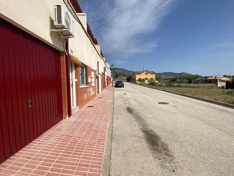 городская тюрьма продается в Salinas, Alicante