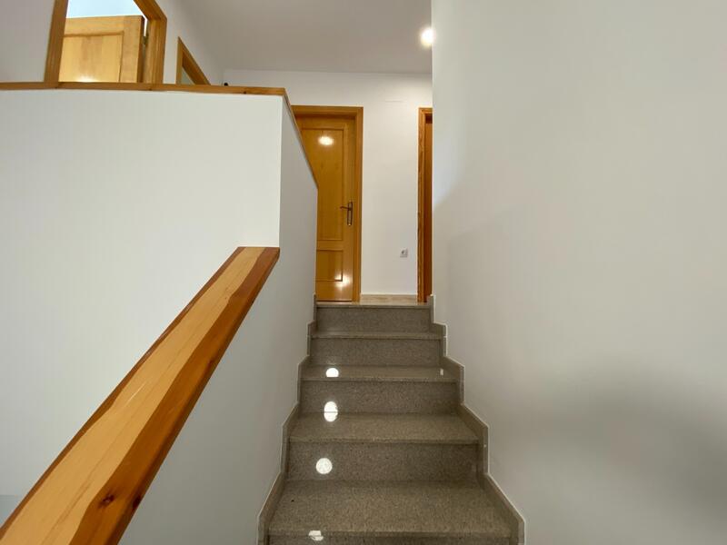 4 sovrum Radhus till salu