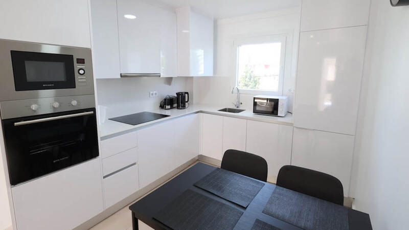 2 Cuarto Villa en venta