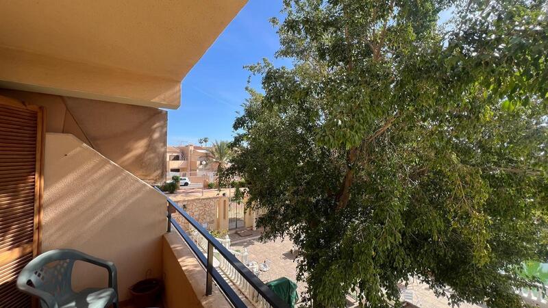 квартира продается в Torrevieja, Alicante