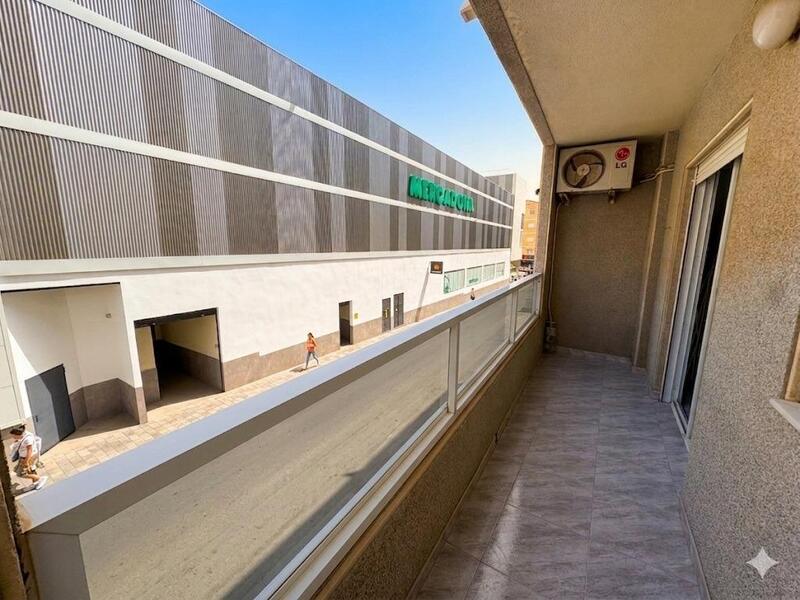 2 slaapkamer Appartement Te koop