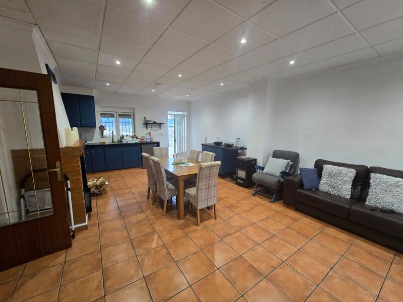 4 chambre Auberge à vendre