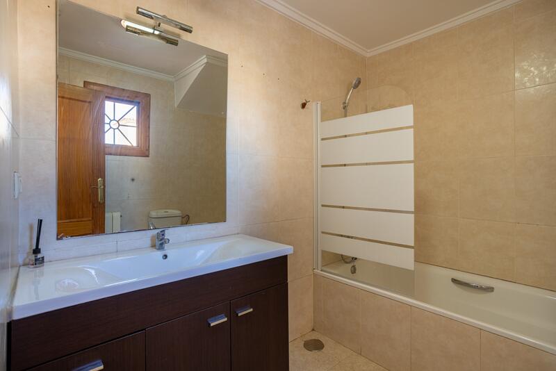 5 bedroom Villa for sale