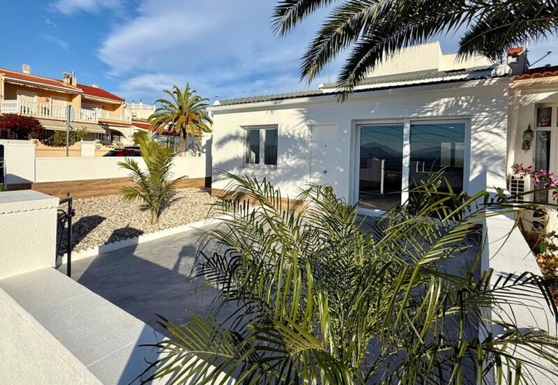 3 slaapkamer Villa Te koop