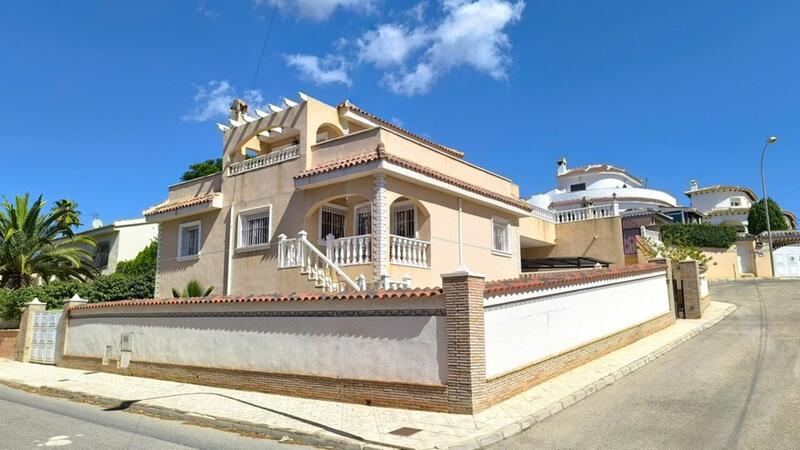 Villa till salu i Ciudad Quesada, Alicante