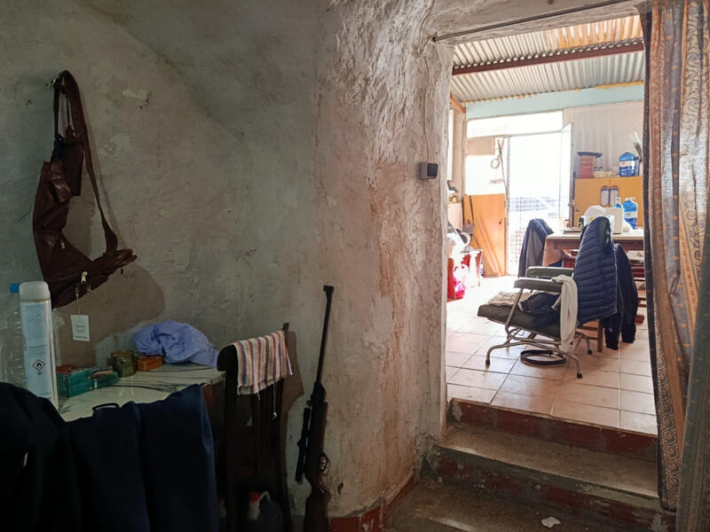 2 soverom Grottehuset til salgs