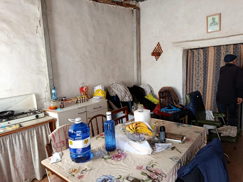 2 soverom Grottehuset til salgs