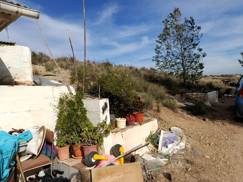 2 soverom Grottehuset til salgs