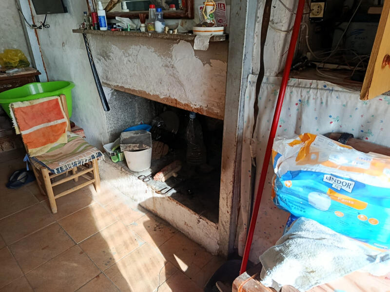 2 soverom Grottehuset til salgs