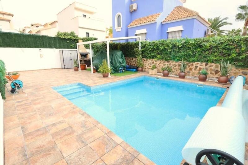4 Schlafzimmer Villa zu verkaufen