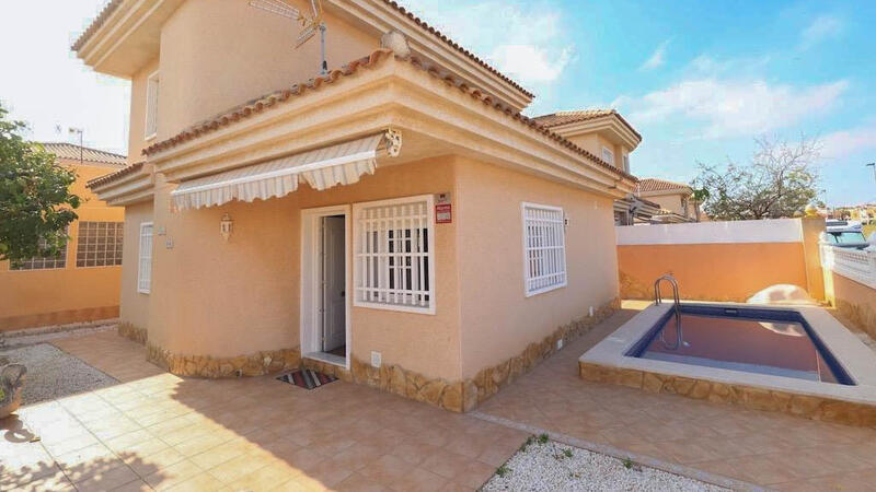 Villa à vendre dans Orihuela Costa, Alicante