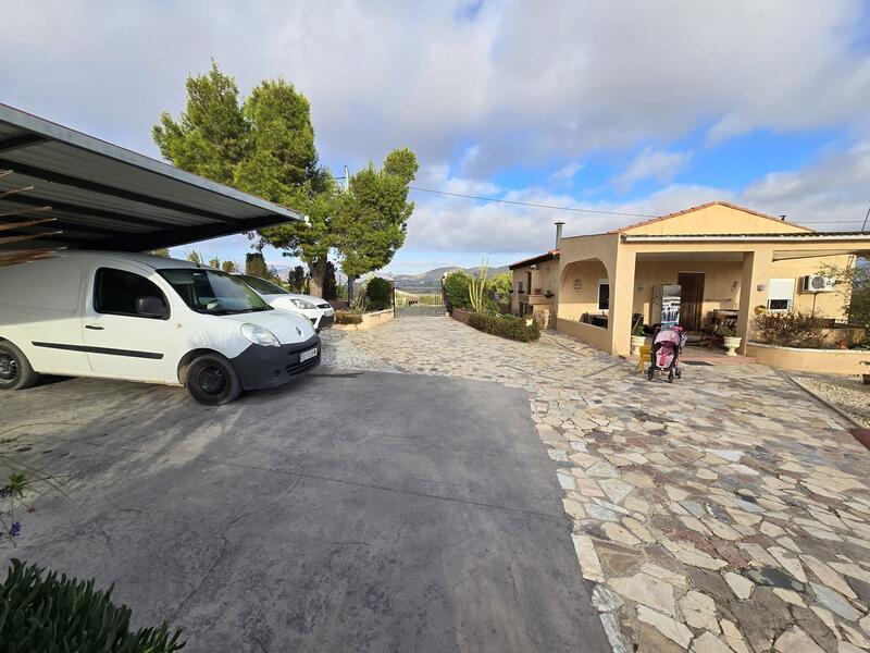 5 slaapkamer Villa Te koop