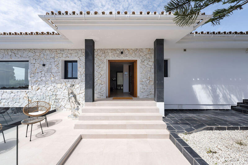 4 slaapkamer Villa Te koop