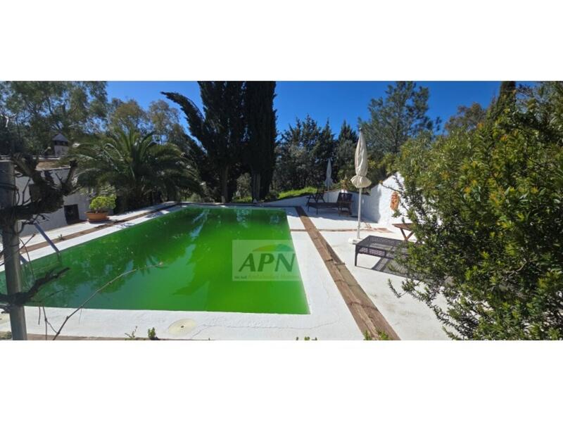 2 Schlafzimmer Landhaus zu verkaufen