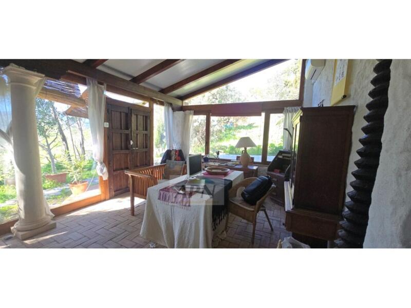 2 Schlafzimmer Landhaus zu verkaufen