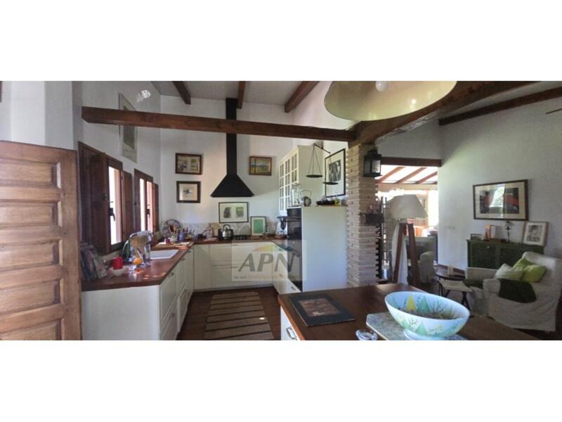 2 Schlafzimmer Landhaus zu verkaufen