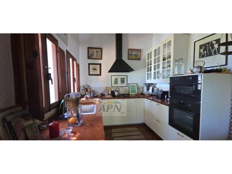 2 Schlafzimmer Landhaus zu verkaufen