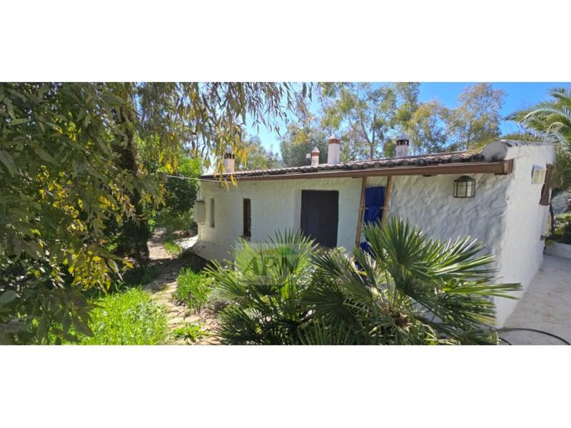 2 Schlafzimmer Landhaus zu verkaufen